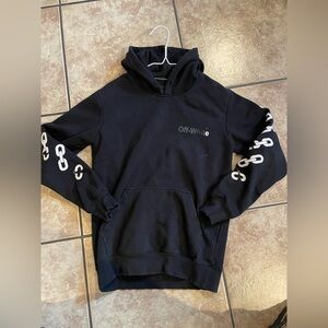 Black & white hoodie size M